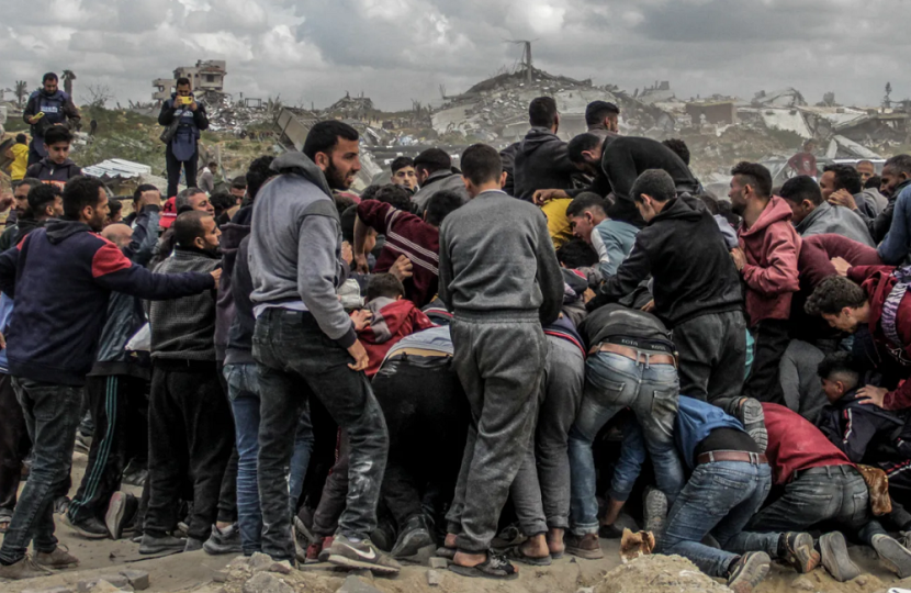 Tak hanya menahan kelaparan, di masa gencatan senjata warga Gaza juga tetap diserang penjajah Zionis Isarel. (Daysofpal)