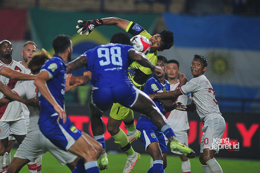 KANGJEPRET.ID/YOGI ARDHI (Data Nikon D3, Nikkor 300/2.8 ED MF)