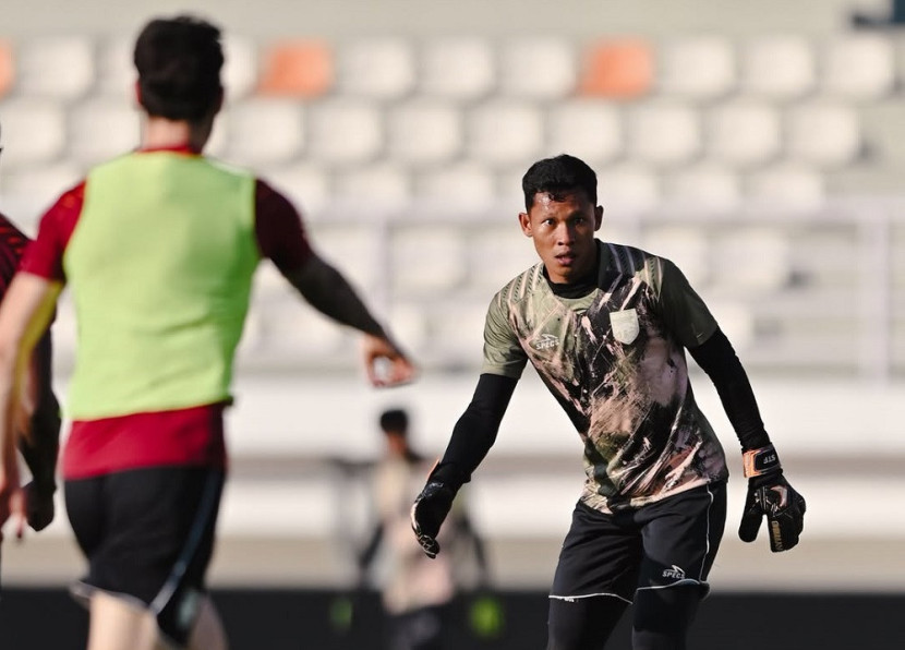 Skuad Pesut Etam jalani sesi latihan sebelum melawan Dewa United. (MO Borneo)