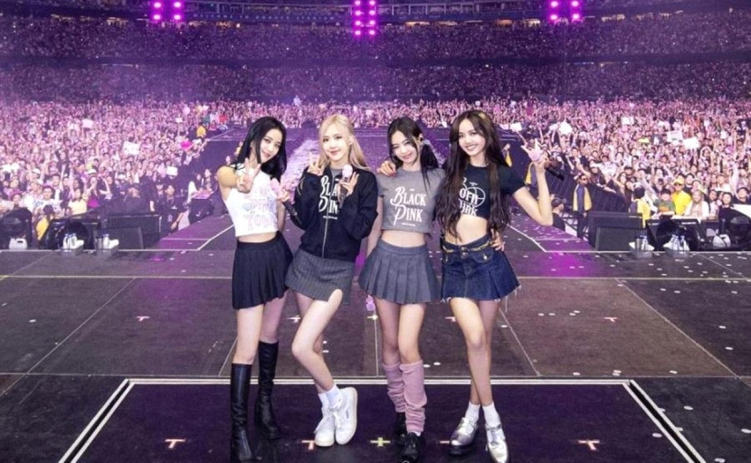 BlackPink konser di Stadion Utama Gelora Bung Karno (GBK), Jakarta, Sabtu (01/11) malam. (Foto: Ist)