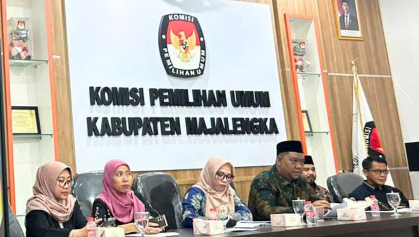 Jajaran Komisioner KPU Majalengka. (Foto: Dok Eko Widiantoro)