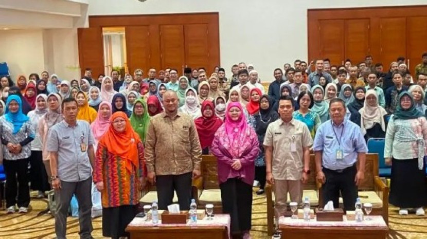 Para Kepsek di Kota Depok mengikuti peningkatan kompetensi teknis implementasi KKA di Balai Kota Depok, Selasa (11/11/2025). (Foto: Dok Disdik Disdik)