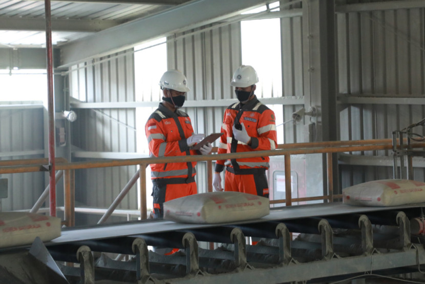 Produksi PT Semen Baturaja. (FOTO: Humas SMBR)