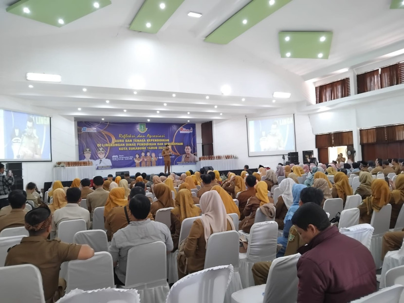 Hari Guru, Puluhan Guru Hingga Kepala Sekolah di Sukabumi Dapat Apresiasi