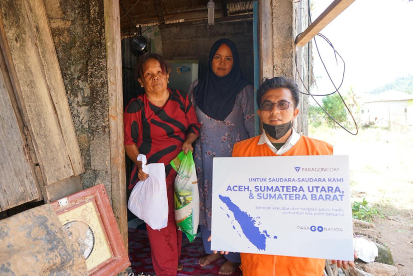 Paragon Corp melalui Rumah Zakat Salurkan Bantuan Sembako untuk Warga Terdampak Banjir Bandang dan Longsor di Tapanuli Tengah