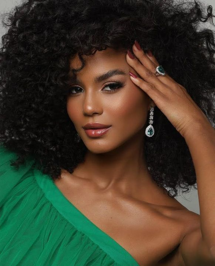 Afro Wig Maintenance and Care