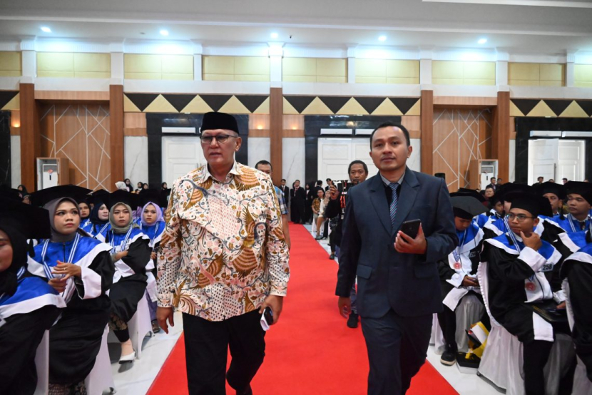 Wisuda mahasiswa STKIP Muhammadiyah Kuningan. (Dok Diskominfo Kuningan)