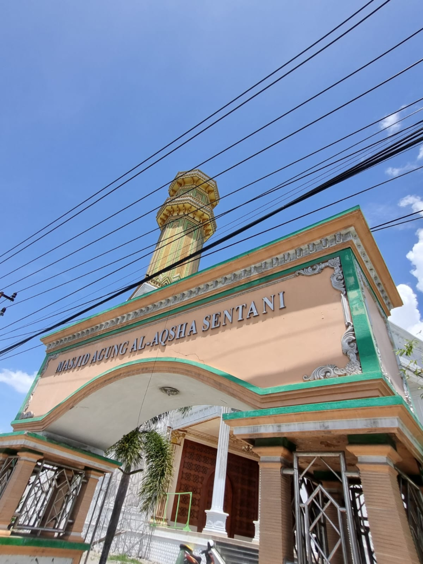 Masjid Agung Al-Aqsha Sentani, Kabupaten Jayapura, Papua. (Foto-foto: Istimewa)