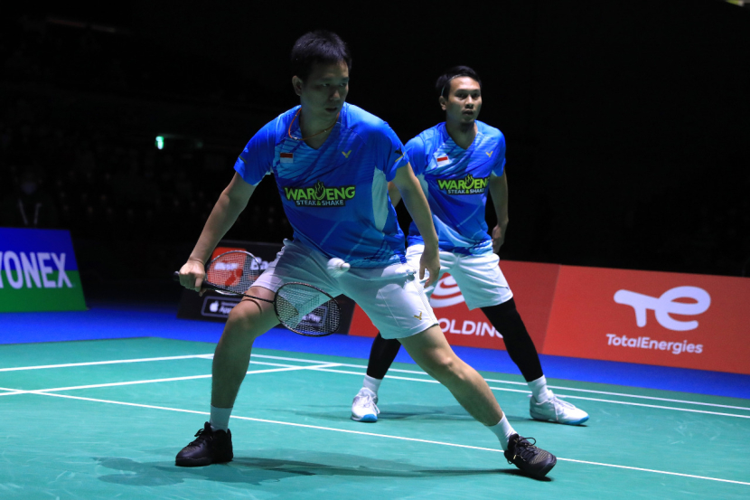 Pasangan ganda putra Indonesia, Hendra Setiawan/Mohammad Ahsan alias Daddies lolos ke babak semifinal Kejuaraan Dunia 2022.