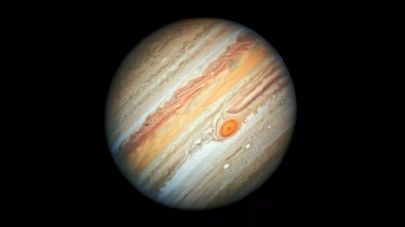 Jupiter, planet paling besar di tata surya kita
