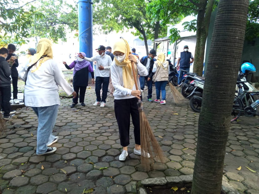 Warga turun ke jalan bebersih Bandung/Humas Kota Bandung
