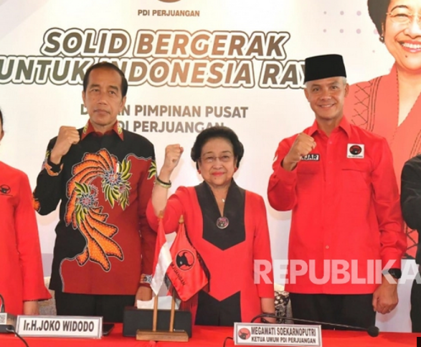 PDIP mendeklarasikan Ganjar Pranowo sebagai calon presiden untuk Pilpres 2024 di Istana Batu Tulis.