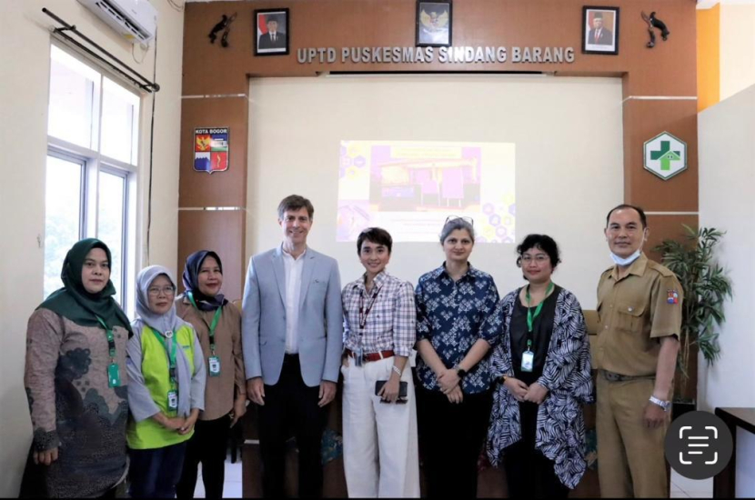 Direktur Utama Pusat Kesehatan Jiwa Nasional RSJ Marzoeki Mahdi (PKJN RSJMM) Bogor dokter spesialis jiwa Nova Riyanti Yusuf (tengah). Foto: PKJN RSJMM