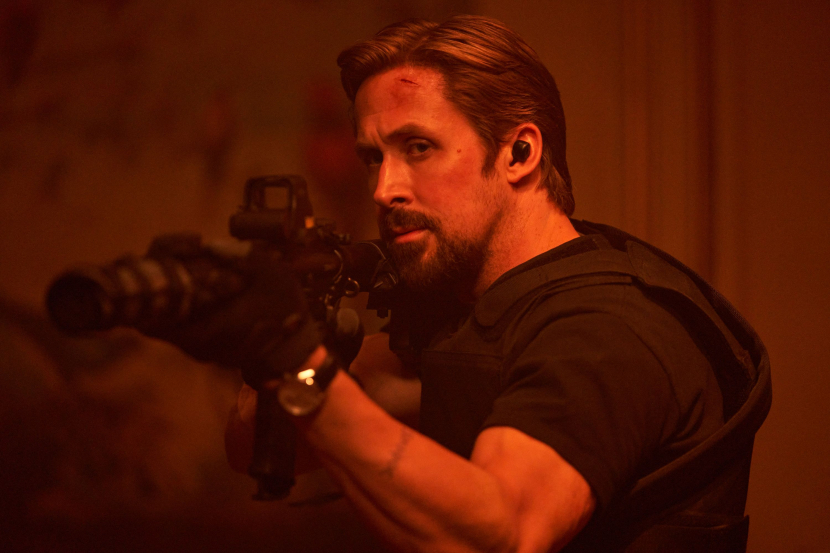 Ryan Gosling dalam film baru The Gray Man. Sumber: Digital Spy. 