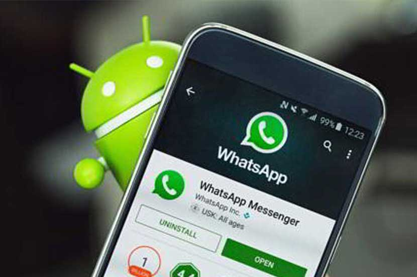 Aplikasi Whatsapp Messenger di HP Android.