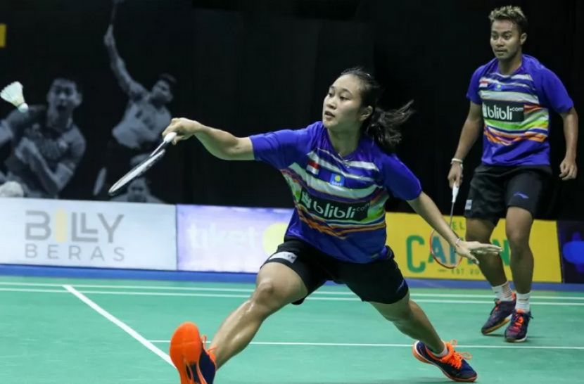 Pasangan ganda campuran Rehan Naufal Kusharjanto/Lisa Ayu Kusumawati mengalahkan pasangan senior Denmark, Mathias Thyrri/Amelie Magelund di babak kedua Orleans Masters 2022. Rehan/Lisa tembus babak perempat final.