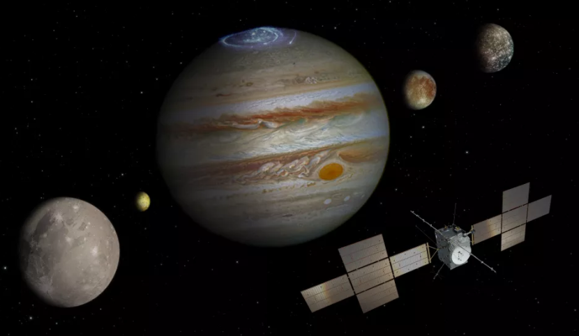 Ilustrasi JUICE yang tiba di sistem Jovian. Dalam gambar (kredit): Pesawat ruang angkasa (ESA/ATG Medialab); Jupiter ( NASA/ESA/J Nichols); Ganymede (NASA/JPL); Io (NASA/JPL/Universitas Arizona); Callisto dan Europa (NASA/JPL/ DLR).
