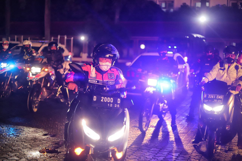 Patroli gabungan untuk mencegah kriminalitas di Kota Bandung