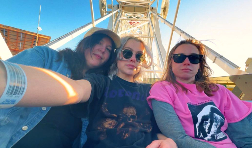  Instagram/xboygeniusx/Phoebe Bridgers, Lucy Dacus dan Julien Baker