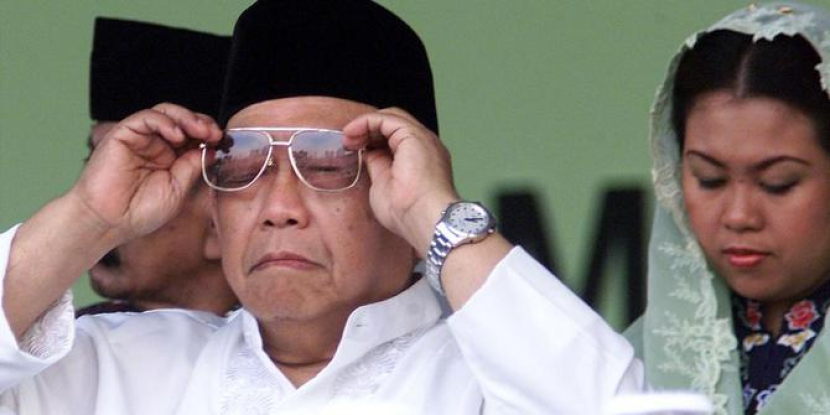 Gus Dur. Wartawan jengkel dengan jawaban Gus Dur soal beda Muhammadiyah dan NU. Foto: IST.