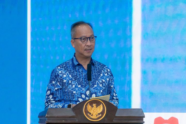 PMI Manufaktur Juli 2024 Turun ke 49,3,