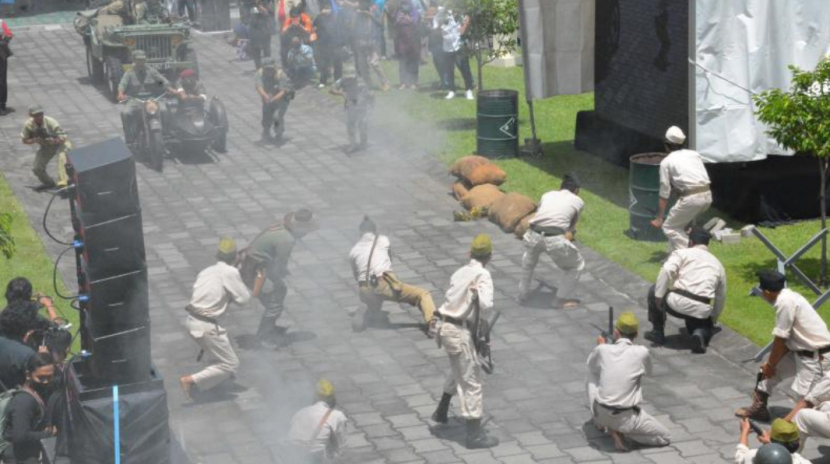 Peringatan Serangan Umum 1 Maret 1949 yang diadakan di kompleks Benteng Vredeburg, Kota Yogyakarta, Selasa (1/3/2022)