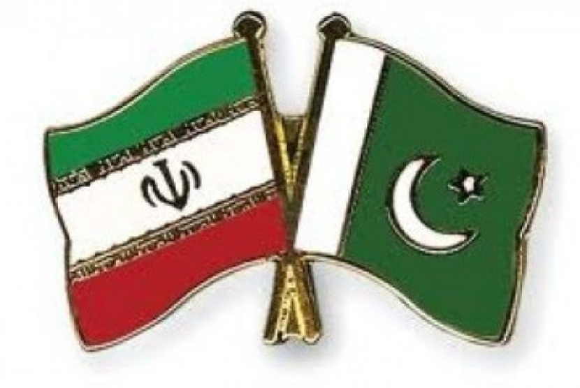 Bendera Iran dan Pakistan (ilustrasi/Republika)