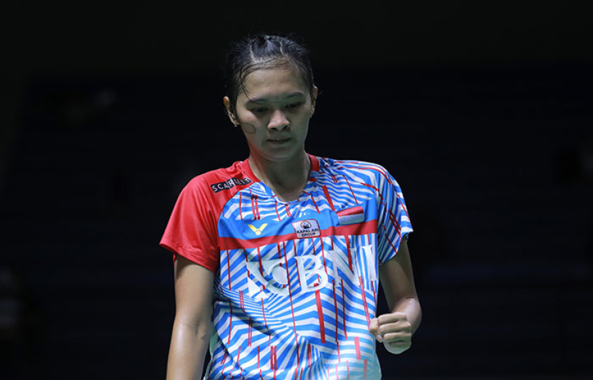 Siti Sarah Azzahra menapak ke semifinal turnamen Indonesia International Challenge 2022. 