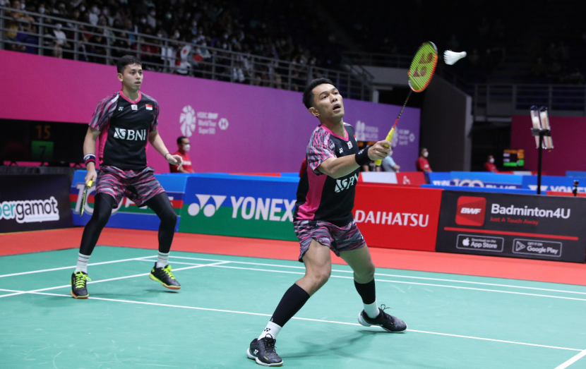 Dalam laga final dini di babak pertama Singapore Open 2022 mempertemukan juara Indonesia Open 2022 dari Cina, Liu Yuchen/Ou Xuanyi melawan juara Indonesia Masters 2022 dan Malaysia Masters 2022, Fajar Alfian/Muhammad Rian Ardianto yang dimenangkan oleh Fajar/Rian.