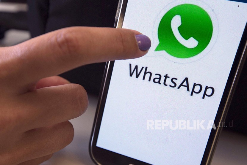 WhatsApp. Pengguna WhatsApp kini bisa mengirim pesan tanpa internet.