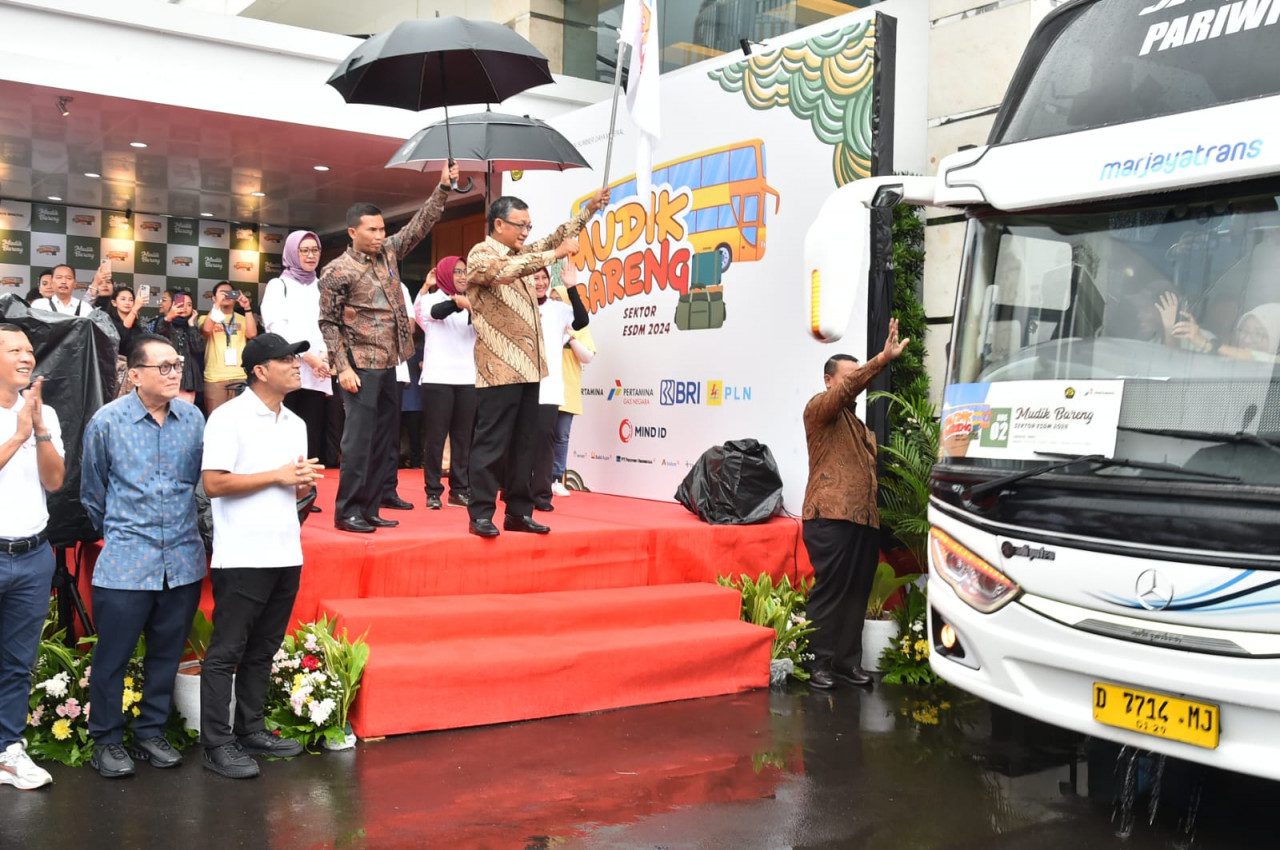 Menteri ESDM Lepas 1.247 Peserta Mudik Bersama Sektor ESDM Tahun 2024