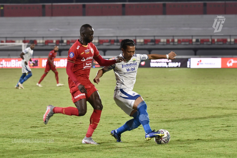 Pertandingan Persib kontra Persija. Dok. Liga Indonesia Baru