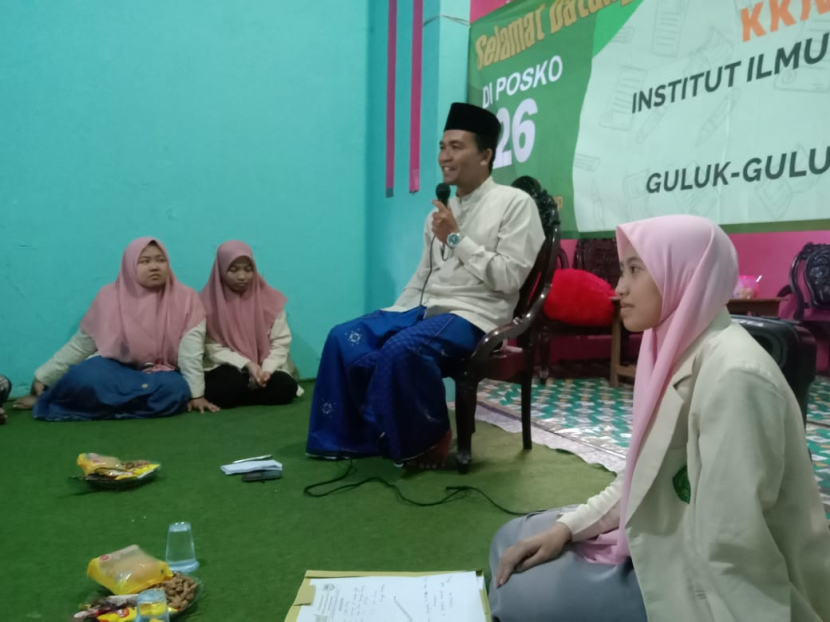 keterangan: KKN Instika Posko XXVI melaksanakan program kegiatan