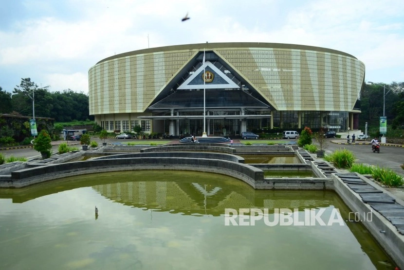 Pusat UTBK Universitas Padjadjaran (Unpad) menggelar UTBK-SNBT 2023 di 33 ruangan di Kampus Jatinangor. Foto : republika