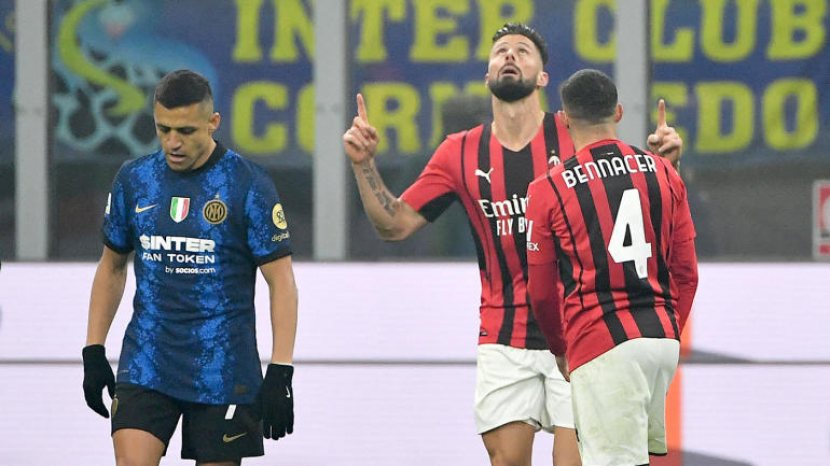 Pertandingan Derby della Madonnina antara Inter Milan versus AC Milan pada lanjutan Serie A di Stadion Giuseppe Meazza, Ahad (6/1/2022) dini hari WIB. Laga panas tersebut dimenangkan AC Milan dengan skor 2-1. Sumber: Getty Images