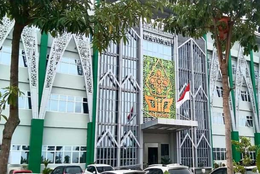 Ilustrasi suasana kampus Universitas Islam Negeri (UIN) Walisongo Semarang, Kota Semarang, Jawa Tengah. Pendaftaran Ujian Masuk Kampus Islam Negeri Diperpanjang Hingga 18 Mei 2023. Foto: Dok. Humas UIn Walisongo