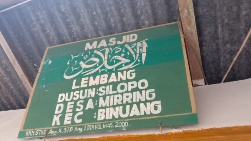 Salah satu kegiatan Dai Tangguh BMH di Polewali Mandar (Polman) adalah melakukan pembinaan di Masjid Al-Ikhlas di Dusun Silopo, Desa Mirring, Kecamatan Binuang.