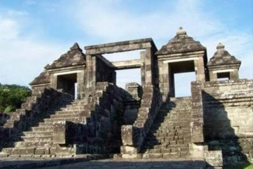 Candi Ratu Boko.