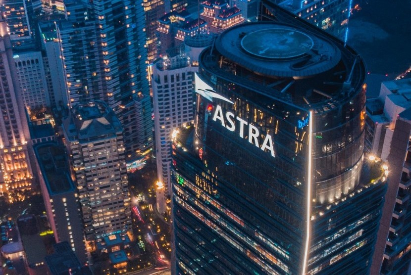 PT Astra Internasional membuka lowongan untuk posisi Budget & Procurement Analyst, Growth Analyst for Cari Parkir, dan Digital Acceleration Analyst. Foto : Astra