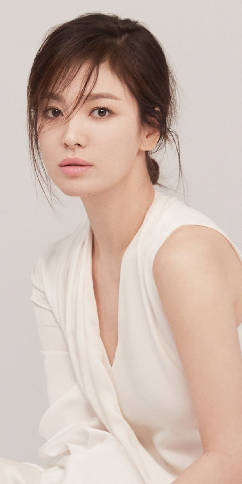 Song-Hye-kyo akan berperan sebagai karakter utama The Glory. Sumber: Netflix. 