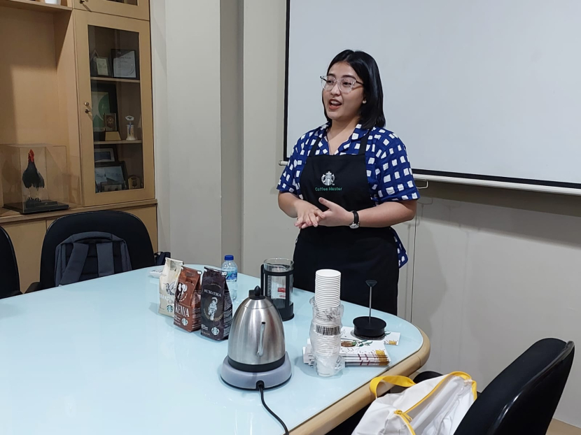 Specialist Coffee Culture and Partner Engagement PT Sari Coffee, Natasha Emricca Putri.