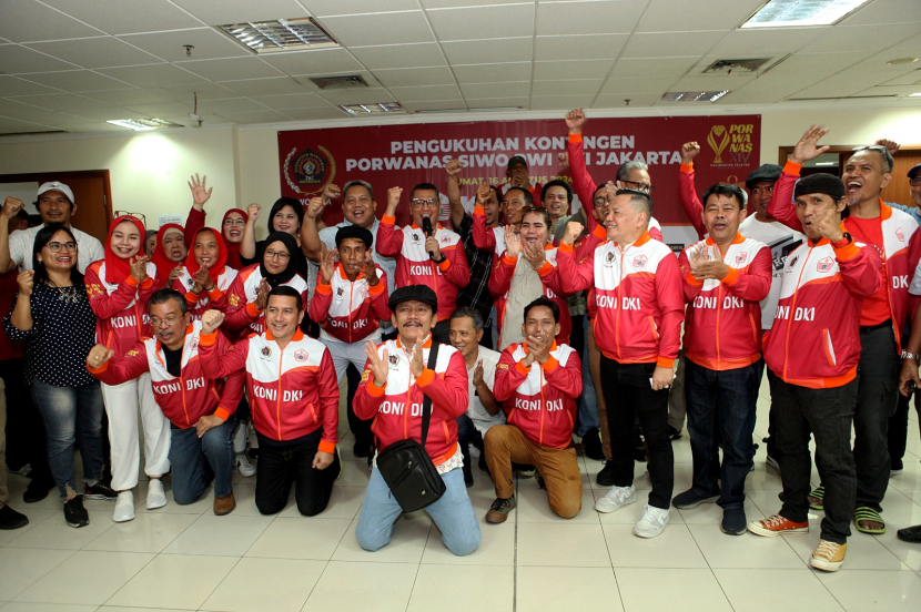 Para anggota SIWO DKI Jakarta yang akan berpartisipasi di Pekan Olahraga Wartawan Nasional (Porwanas) XIV Banjarmasin, Kalimantan Selatan. (Foto: SIWO DKI)