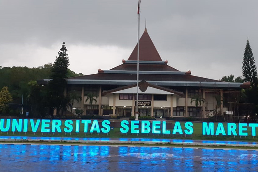 Universitas Sebelas Maret Surakarta (UNS), menerima 1.428 mahasiswa prodi soshum dan 1.377 mahasiswa prodi saintek di SBMPTN 2022. Foto : Republika