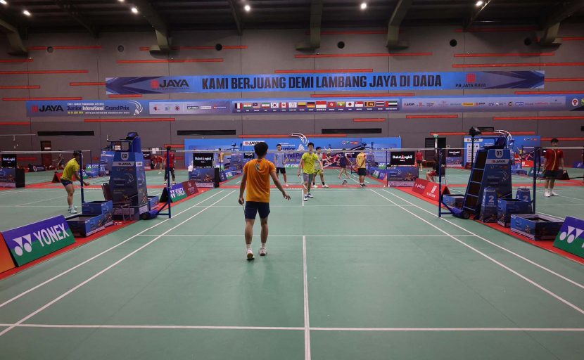 Perkumpulan Bulu Tangkis (PB) Jaya Raya bersiap menjadi tuan rumah Yonex Sunrise Pembangunan Jaya Raya Junior International Grand Prix 2024 di GOR PB Jaya Raya Bintaro, Tangerang Selatan, Banten, pada 9-14 Juli 2024. (Foto: PB Jaya Raya)