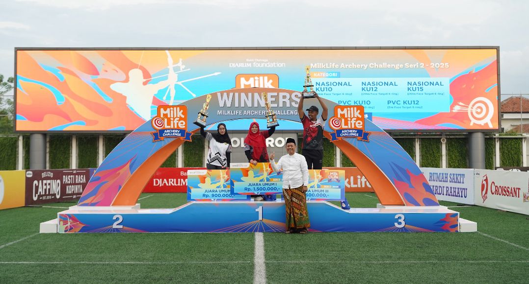 Juara umum MilkLife Archery Challenge 2025 Seri 2 yang digelar di SuperSoccer Arena, Kudus, November 2025. (Istimewa)