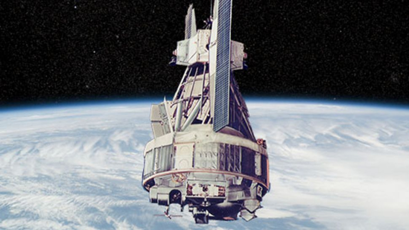 Pada tanggal 13 April 1969, NASA meluncurkan satelit cuaca terbarunya bernama Nimbus 3. Gambar: NASA