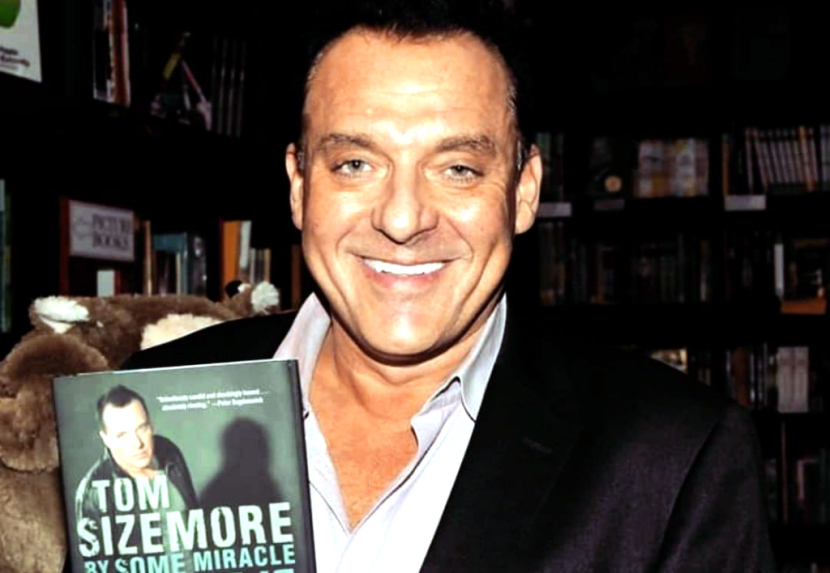 Instagram/tomsizemoreofficial/Tom Sizemore dan buku memoar Tom Sizemore By Some Miracle I Made It Out of There.