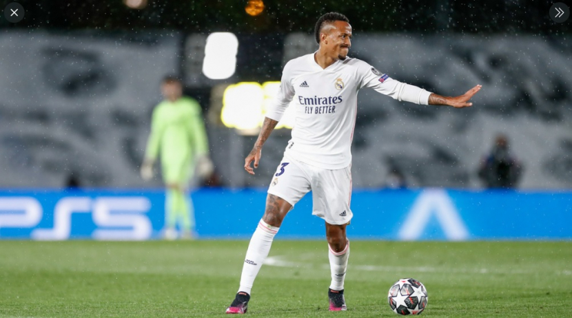 Bek Real Madrid, Eder Militao, mengatakan dirinya tidak memiliki akun Facebook. (Twitter/@MadridXtra)