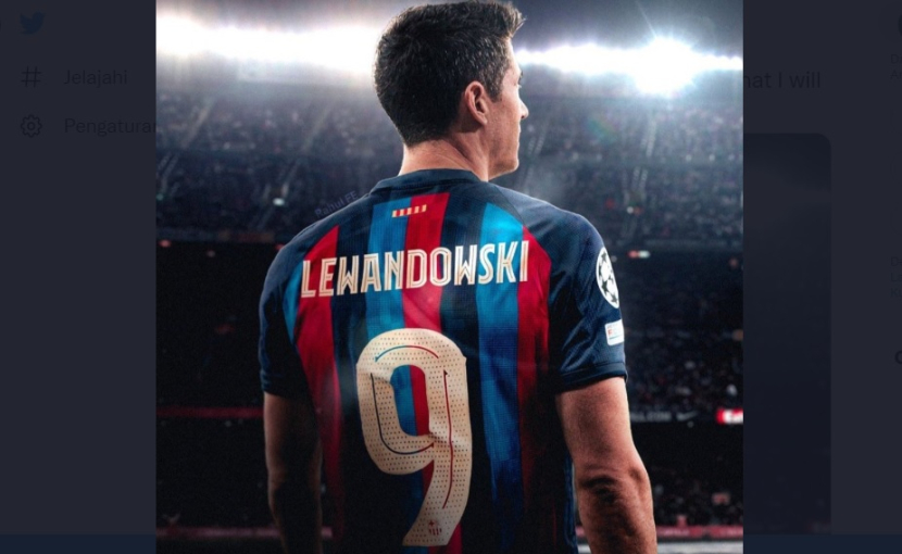 Robert Lewandowski. @BarcaWorldWide