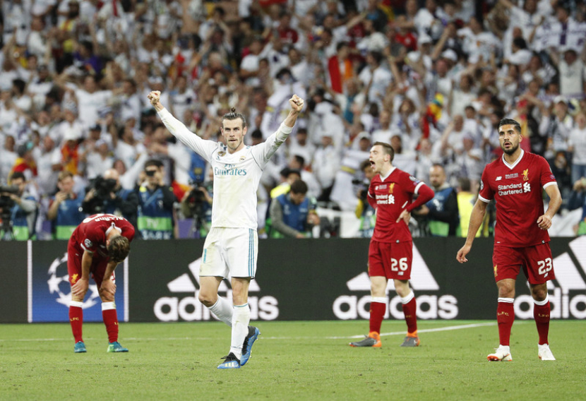 Gelandang sayap Real Madrid, Gareth Bale, merayakan gol ke gawang Liverpool pada final Liga Champions 2018.